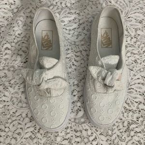 White lace slip on vans! Size 7. Squeaky clean
